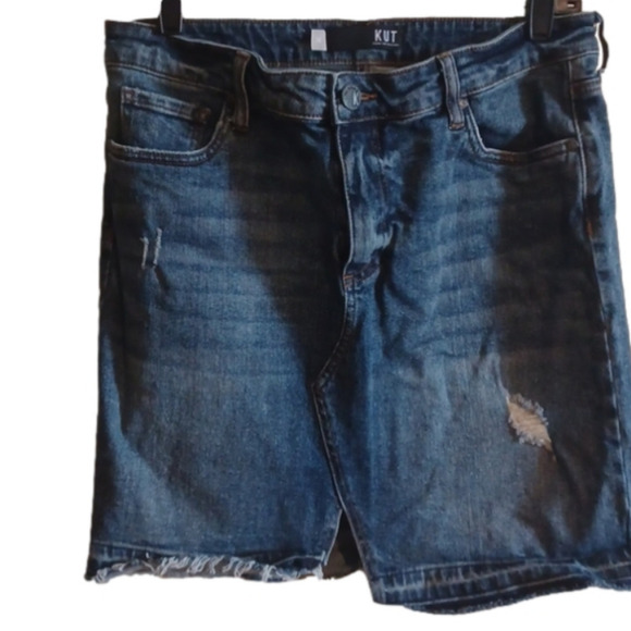 Kut from The kloth Hannah skirt size 10. Semi distressed.  Good used condition. - Picture 4 of 12